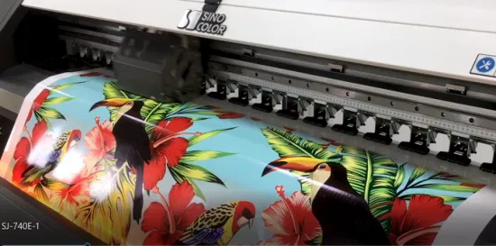 Chinas meistverkaufte Hochgeschwindigkeits-Großformatdrucker mit 2400 dpi in Fotoqualität für den Druck von Vinyl-Flex-Bannern und Postern